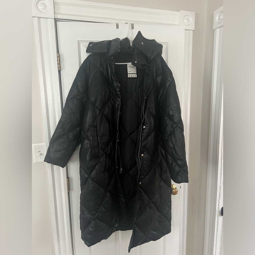 Abercrombie & Fitch Ultra long Vegan Leather Jacket